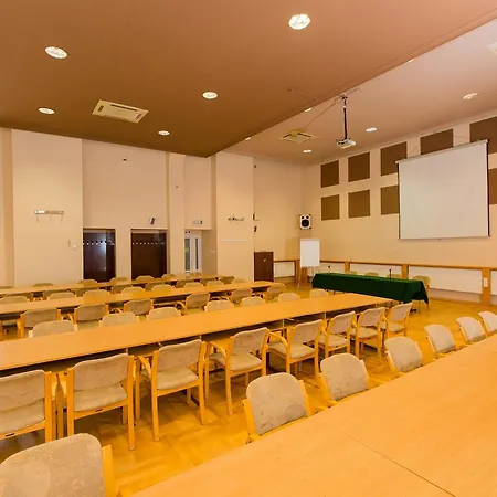 Centrum Rekreacji I Konferencji Geovita Plotki * פילה