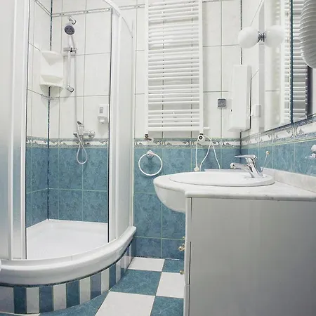 Centrum Rekreacji I Konferencji Geovita Plotki *