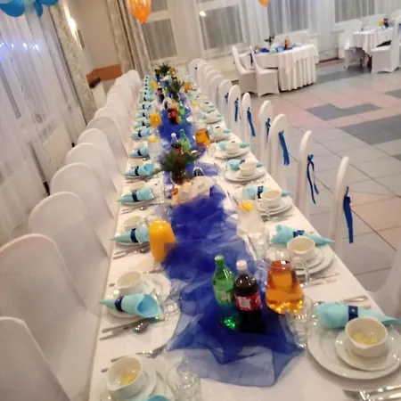 Centrum Rekreacji I Konferencji Geovita Plotki * פילה