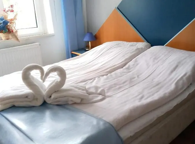 Centrum Rekreacji I Konferencji Geovita Plotki 홀리데이파크 피와